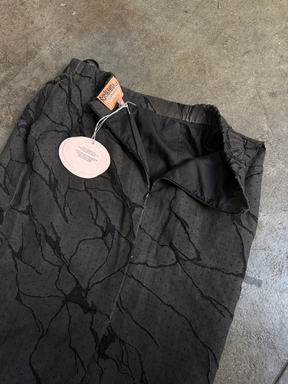 1,415$ 2016 Andreas Kronthaler Lazer Skirt w/ Metal Charms - Picture 4 of 8